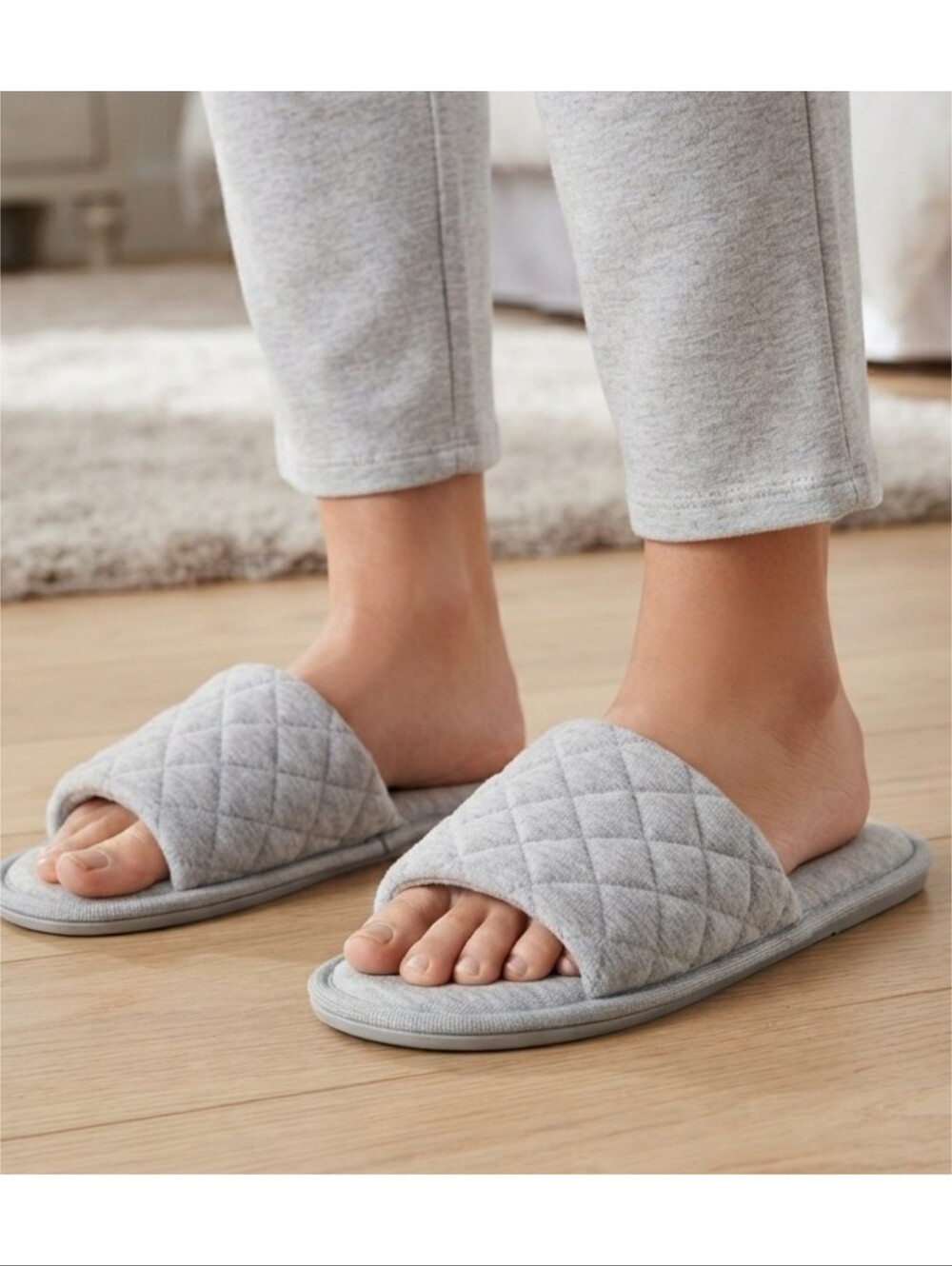 Joyspun Quilted Single Band Slide Slippers Gray Size 7